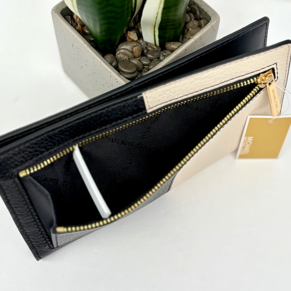 MICHAEL KORS Reed Black Multi Large Leather Snap Wallet - Picture 5 of 10